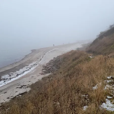 Mini-lejlighed Med Kokken - Deler Bad Og Toilet Med Nabolejlighed 3 דירה