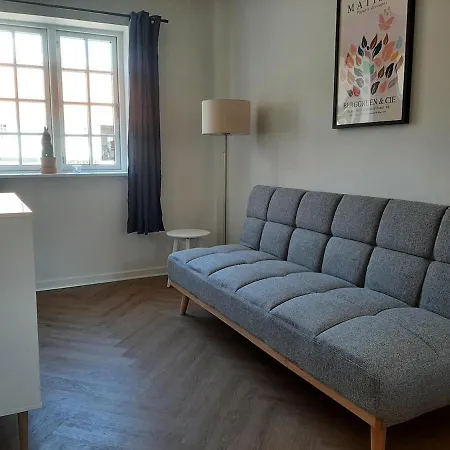 Mini-lejlighed Med Kokken - Deler Bad Og Toilet Med Nabolejlighed 3 Asperup