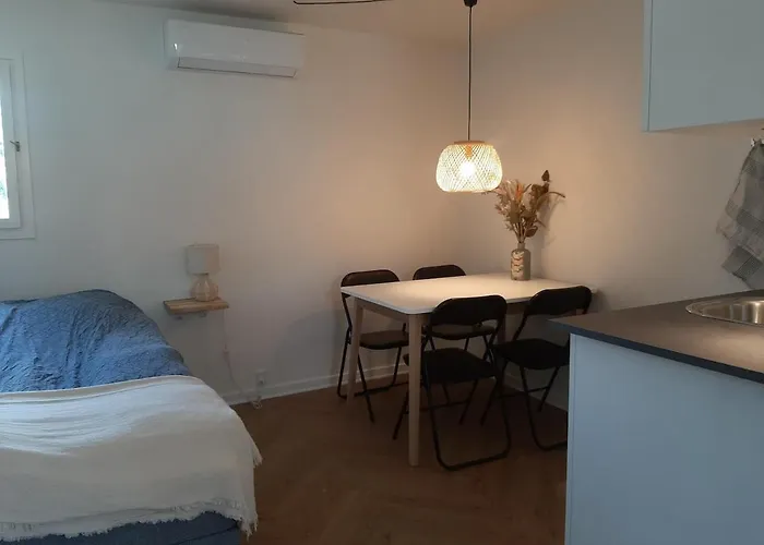 Mini-lejlighed Med Kokken - Deler Bad Og Toilet Med Nabolejlighed 3 Asperup